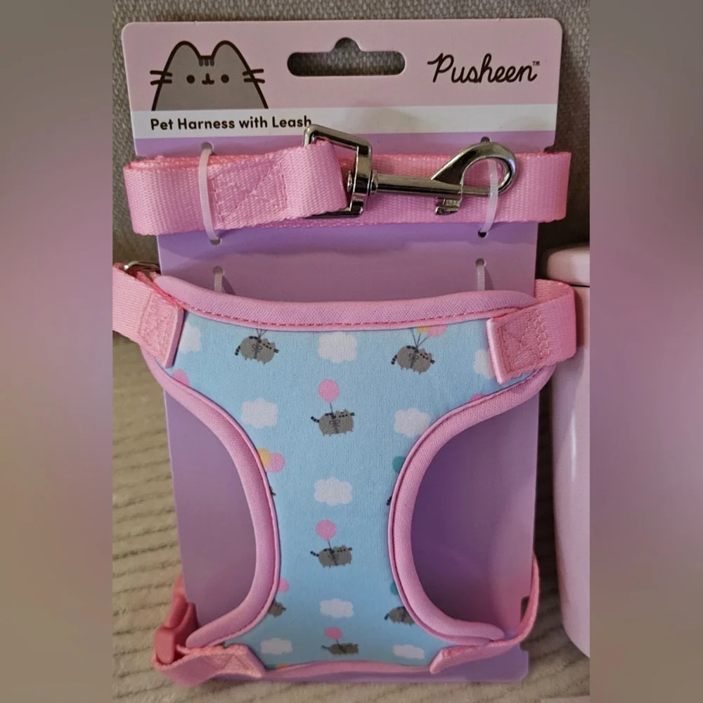 Pusheen Gift Set w/Harness & Leash Set, Bows, Figurine, Treat Jar, More